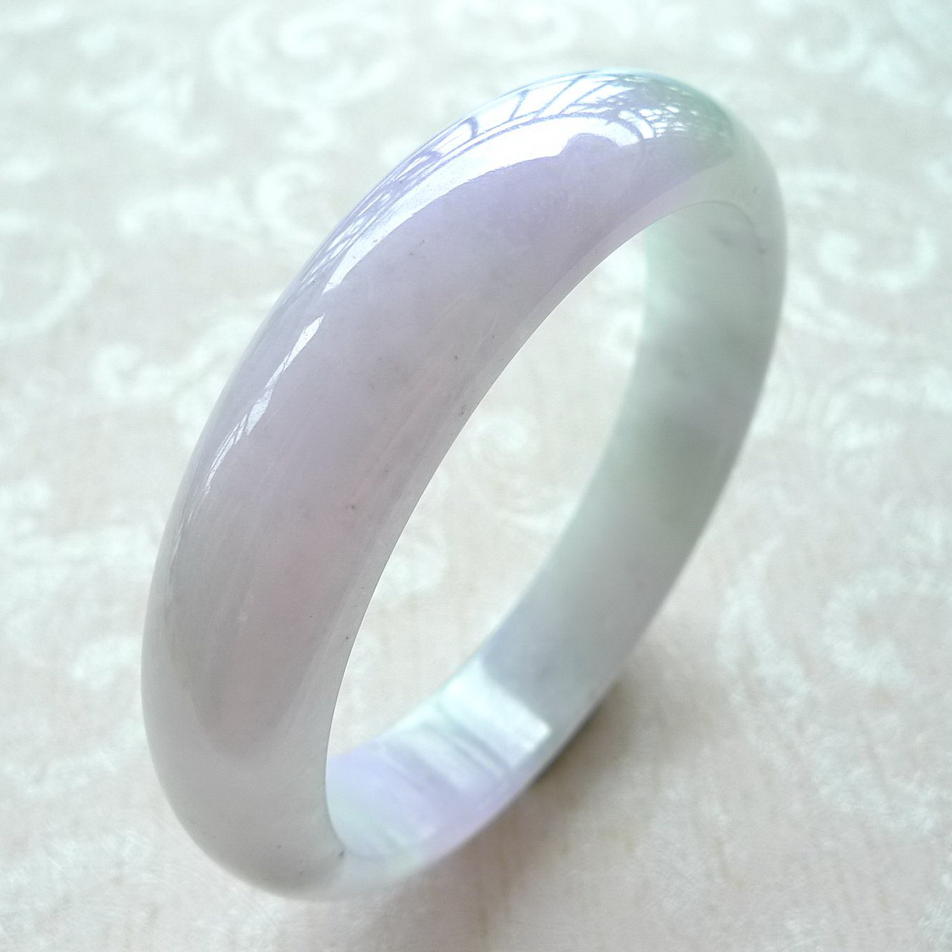 翡翠手镯100年价格,2019年平洲翡翠玉镯收藏级价格-第1张图片-翡翠网 翡翠手镯100年价格,2019年平洲翡翠玉镯收藏级价格-第1张图片-翡翠网