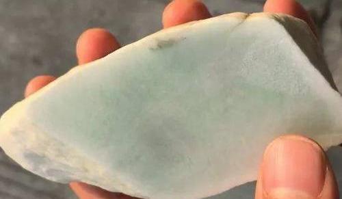 淘宝买原石网购翡翠原石-第1张图片-翡翠网