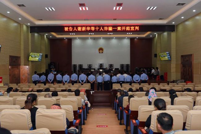 开垮的翡翠原石,黑龙江翡翠原石切垮-第2张图片-翡翠网