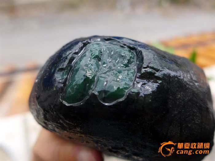 翡翠色料原石切片翡翠为什么要选择原石-第2张图片-翡翠网 翡翠色料原石切片翡翠为什么要选择原石-第2张图片-翡翠网