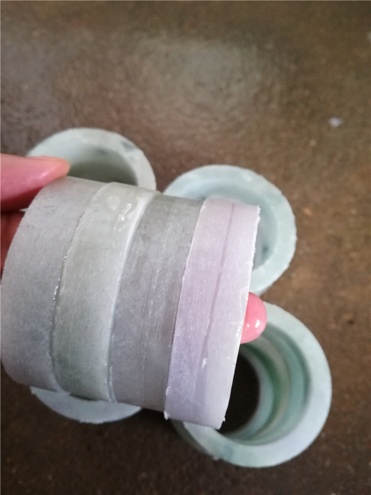 翡翠手镯加工设备戴翡翠手镯有什么好处-第2张图片-翡翠网 翡翠手镯加工设备戴翡翠手镯有什么好处-第2张图片-翡翠网