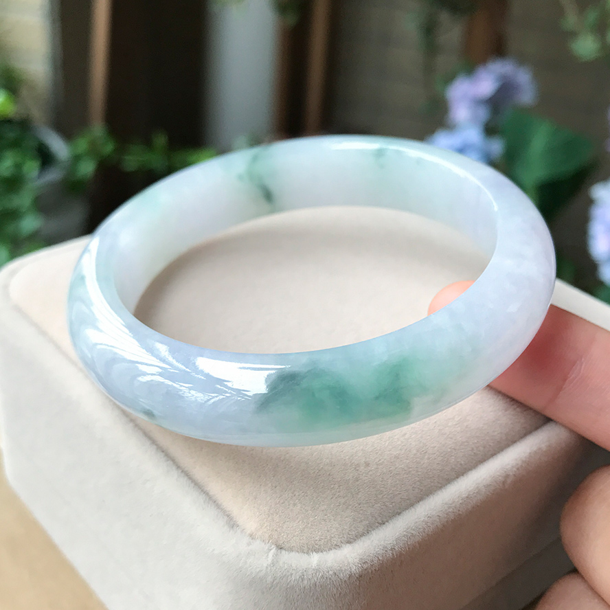 种糯种翡翠手镯价格,糯种翡翠-第2张图片-翡翠网 种糯种翡翠手镯价格,糯种翡翠-第2张图片-翡翠网