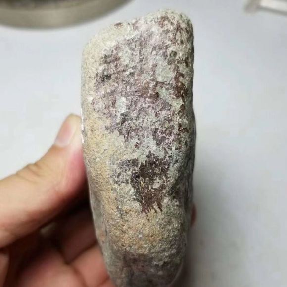 水翻沙翡翠原石视频水翻砂翡翠-第1张图片-翡翠网 水翻沙翡翠原石视频水翻砂翡翠-第1张图片-翡翠网