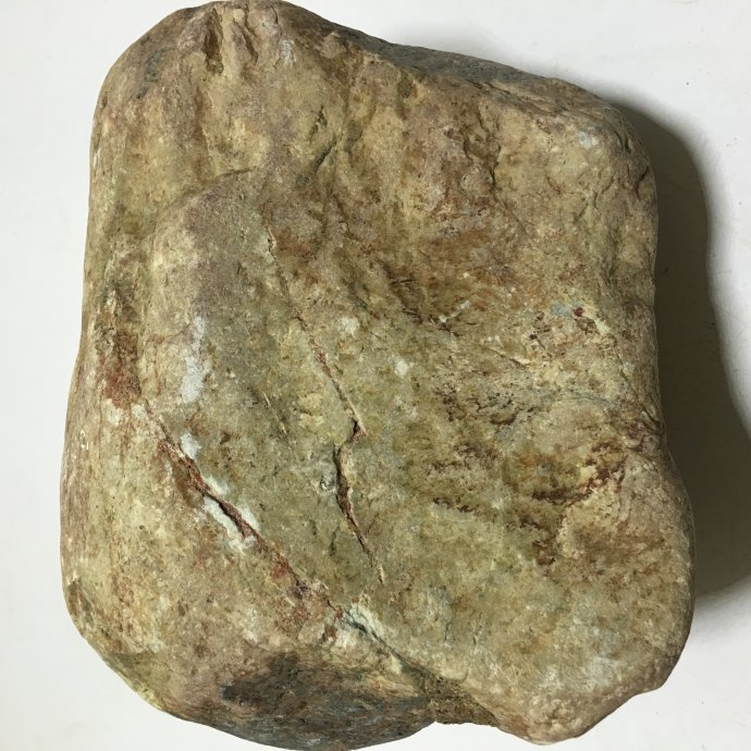 翡翠原石裂多做什么生意好翡翠原石有什么用-第1张图片-翡翠网 翡翠原石裂多做什么生意好翡翠原石有什么用-第1张图片-翡翠网