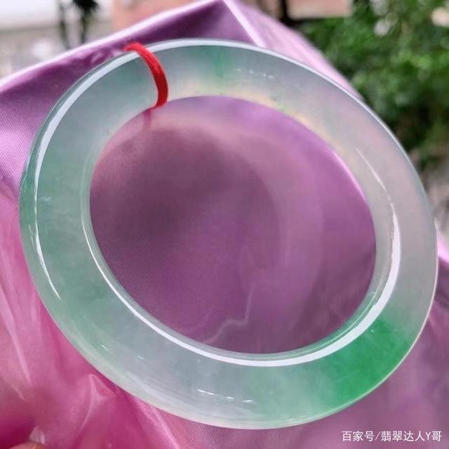 冰种翡翠手镯翡翠手镯 冰凉-第2张图片-翡翠网 冰种翡翠手镯翡翠手镯 冰凉-第2张图片-翡翠网