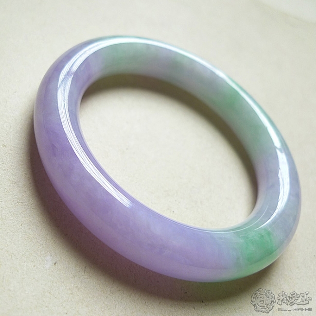 翡翠色货什么意思,色货翡翠手镯-第1张图片-翡翠网