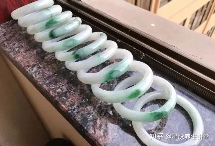 搜一下小说翡翠人生,搜翡翠知识解读-第1张图片-翡翠网 搜一下小说翡翠人生,搜翡翠知识解读-第1张图片-翡翠网