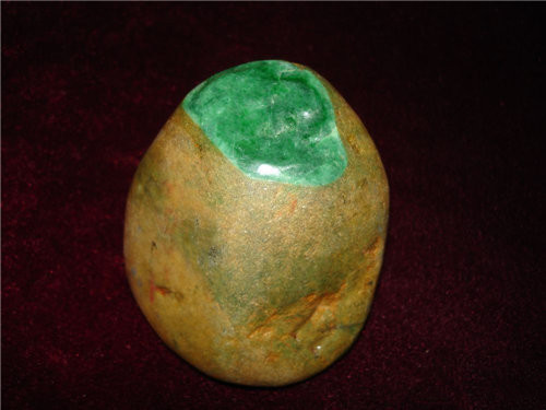 回收翡翠原石北京赌石毛料市场在哪-第1张图片-翡翠网