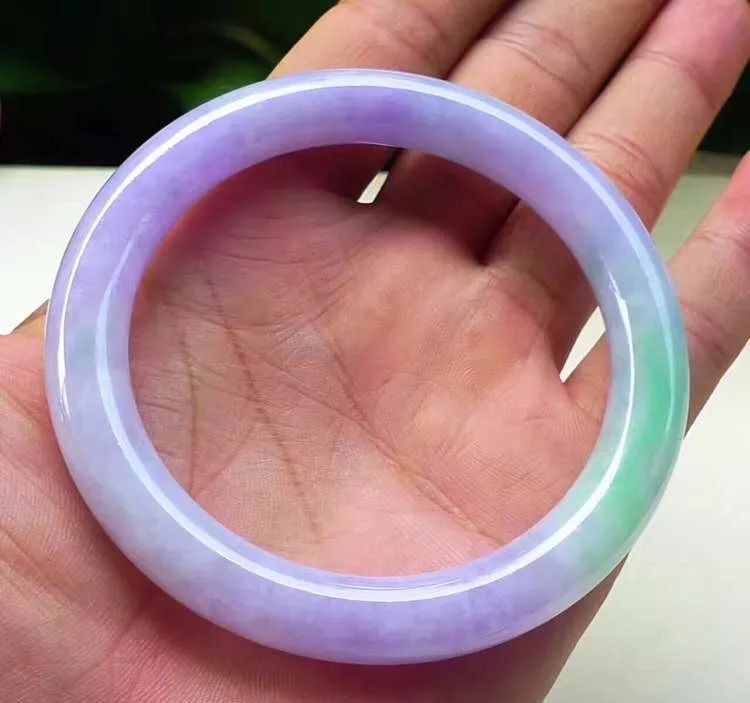 冰蓝紫翡翠手镯,手镯紫翡翠-第2张图片-翡翠网 冰蓝紫翡翠手镯,手镯紫翡翠-第2张图片-翡翠网