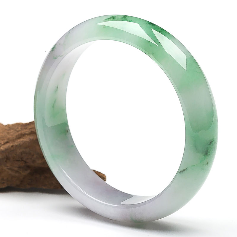 翡翠玉镯价格,翡翠手镯 天然-第1张图片-翡翠网 翡翠玉镯价格,翡翠手镯 天然-第1张图片-翡翠网