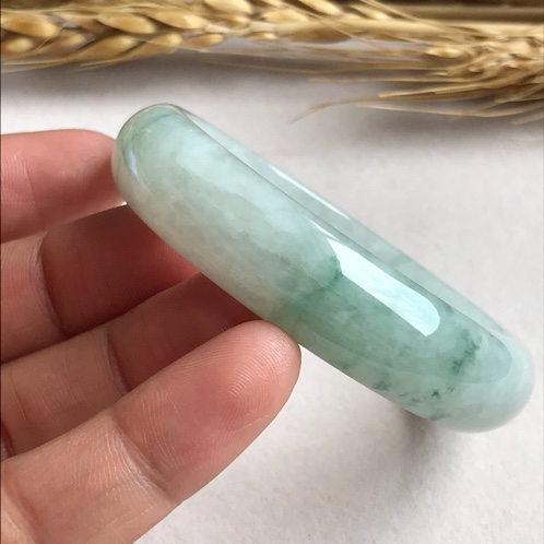 关于a货翡翠的图片及价格的信息-第2张图片-翡翠网 关于a货翡翠的图片及价格的信息-第2张图片-翡翠网