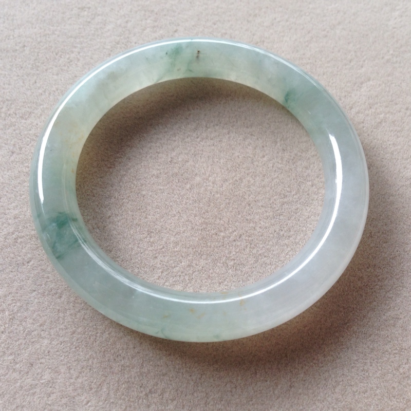 糯米种翡翠手镯价格乳白色翡翠手镯多少钱-第2张图片-翡翠网 糯米种翡翠手镯价格乳白色翡翠手镯多少钱-第2张图片-翡翠网