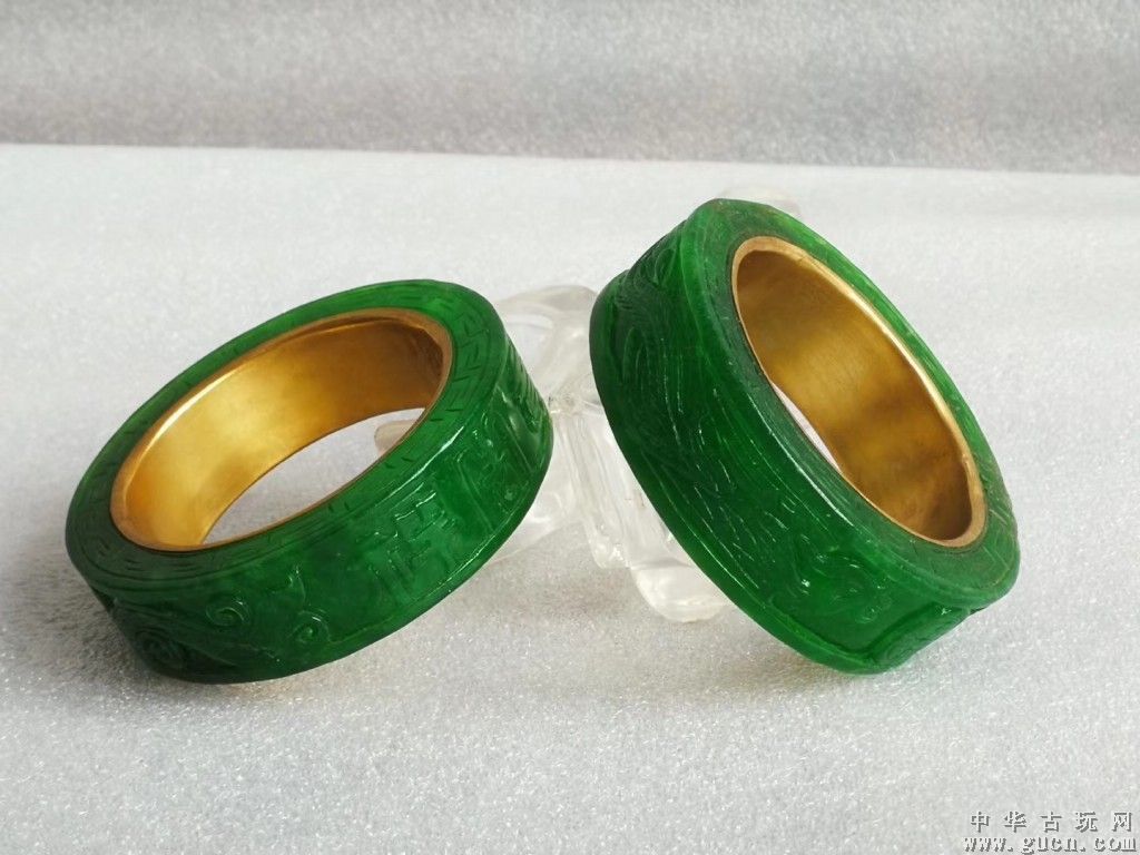 冰种翡翠手镯,翡翠手镯交易-第1张图片-翡翠网 冰种翡翠手镯,翡翠手镯交易-第1张图片-翡翠网