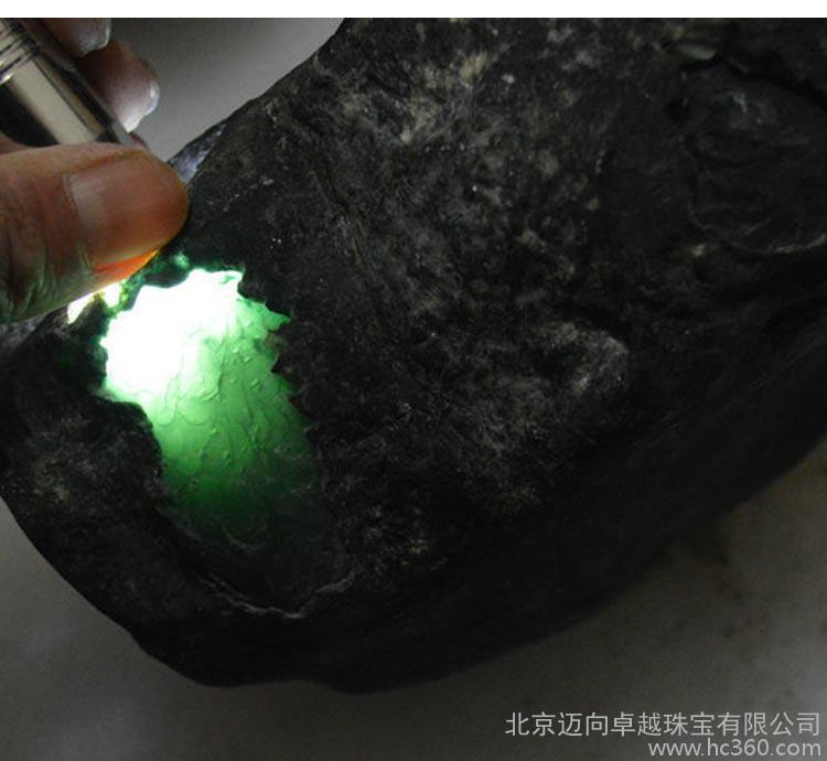 翡翠价格2021翡翠原石公斤价格-第1张图片-翡翠网 翡翠价格2021翡翠原石公斤价格-第1张图片-翡翠网