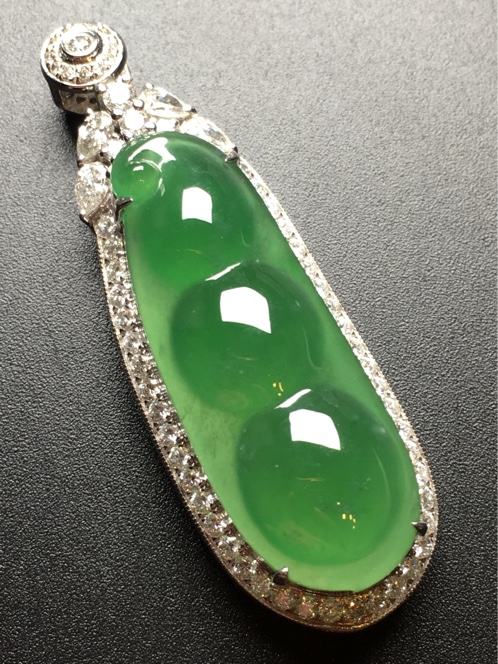 老凤祥一万多的翡翠手镯,老凤祥翡翠价格-第1张图片-翡翠网 老凤祥一万多的翡翠手镯,老凤祥翡翠价格-第1张图片-翡翠网