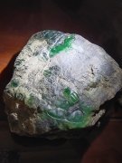 翡翠原石入门级知识大全,翡翠原石八大场口有哪些-第1张图片-翡翠网 翡翠原石入门级知识大全,翡翠原石八大场口有哪些-第1张图片-翡翠网