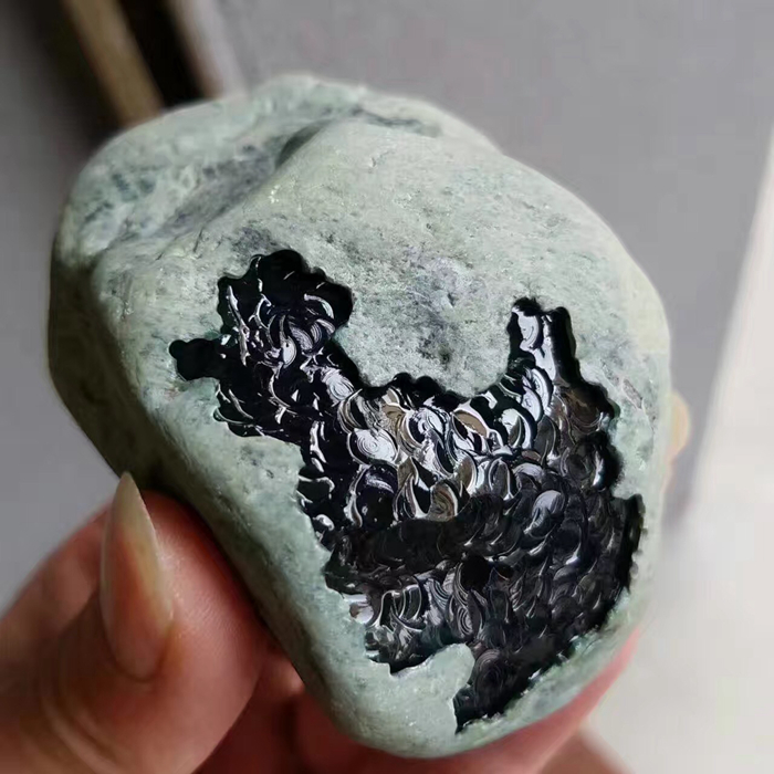 南齐翡翠原石赌石,南齐翡翠好不好-第2张图片-翡翠网 南齐翡翠原石赌石,南齐翡翠好不好-第2张图片-翡翠网