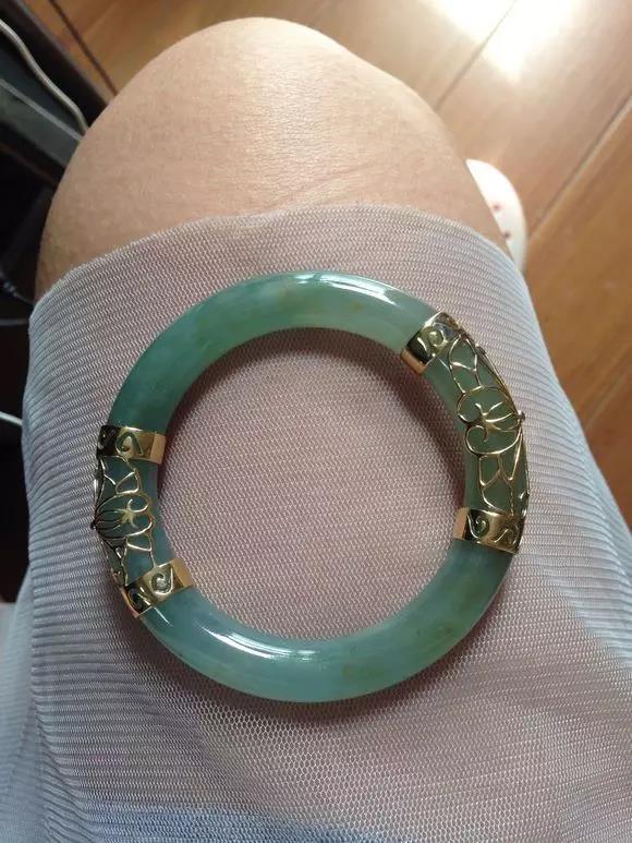 1万左右翡翠手镯图片翡翠手镯款型-第1张图片-翡翠网 1万左右翡翠手镯图片翡翠手镯款型-第1张图片-翡翠网