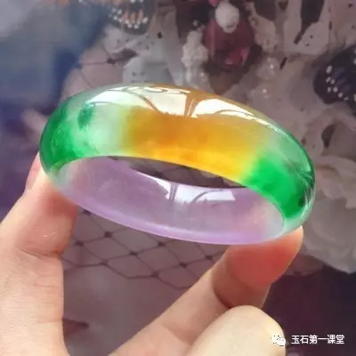 用电筒怎么看玉的真假翡翠注胶染色手镯-第2张图片-翡翠网 用电筒怎么看玉的真假翡翠注胶染色手镯-第2张图片-翡翠网
