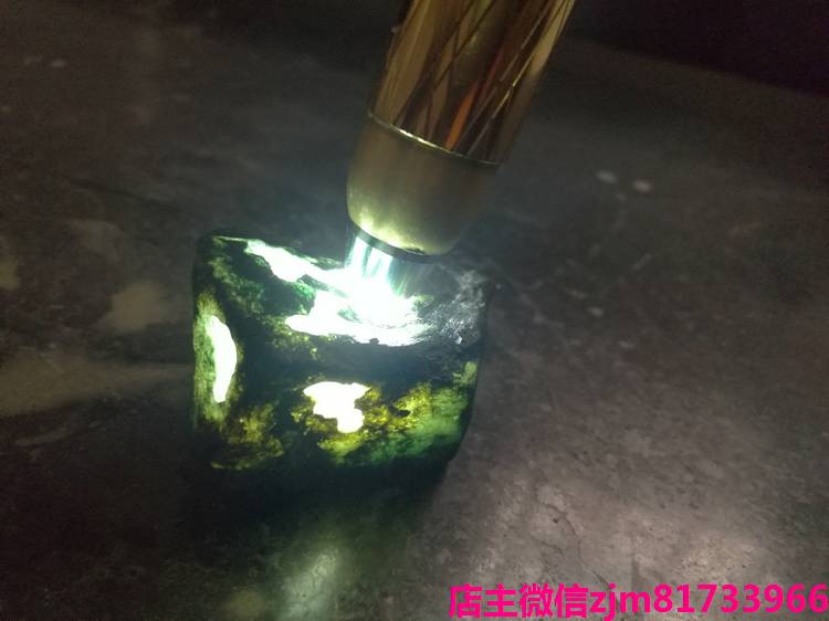 包含翡翠原石170克的词条-第1张图片-翡翠网 包含翡翠原石170克的词条-第1张图片-翡翠网