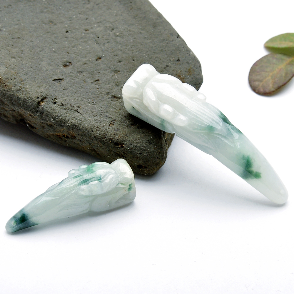 葡萄美酒翡翠玉手镯的简单介绍-第1张图片-翡翠网 葡萄美酒翡翠玉手镯的简单介绍-第1张图片-翡翠网