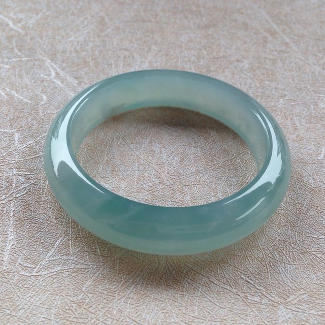 包含老蓝水翡翠手镯的词条-第1张图片-翡翠网 包含老蓝水翡翠手镯的词条-第1张图片-翡翠网