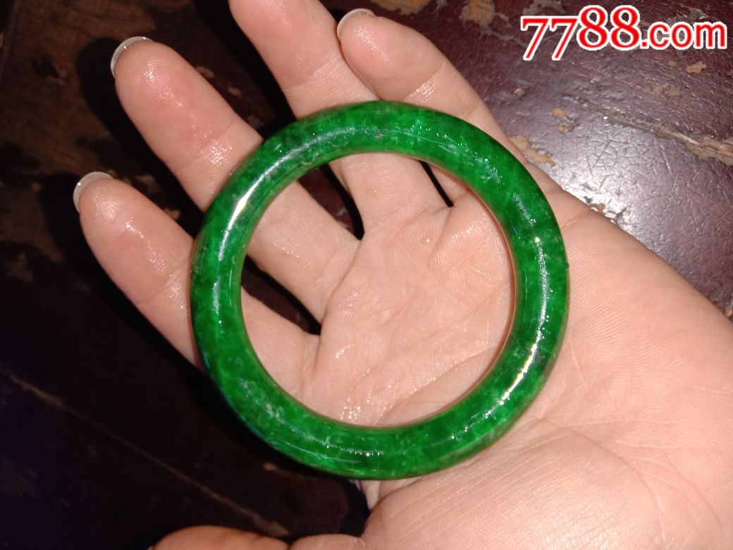 北京买翡翠手镯的简单介绍-第2张图片-翡翠网 北京买翡翠手镯的简单介绍-第2张图片-翡翠网