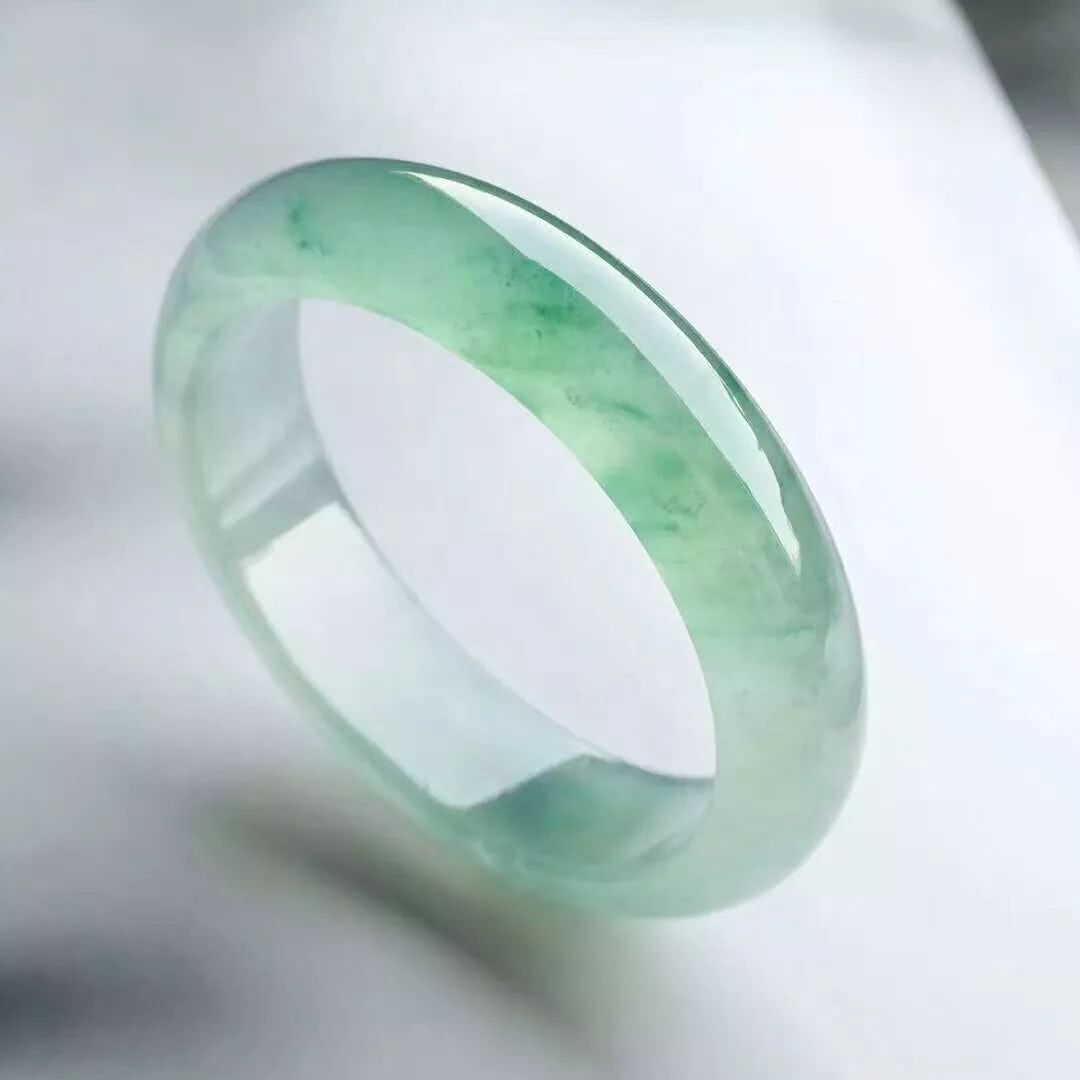 带棉翡翠价格的简单介绍-第2张图片-翡翠网 带棉翡翠价格的简单介绍-第2张图片-翡翠网