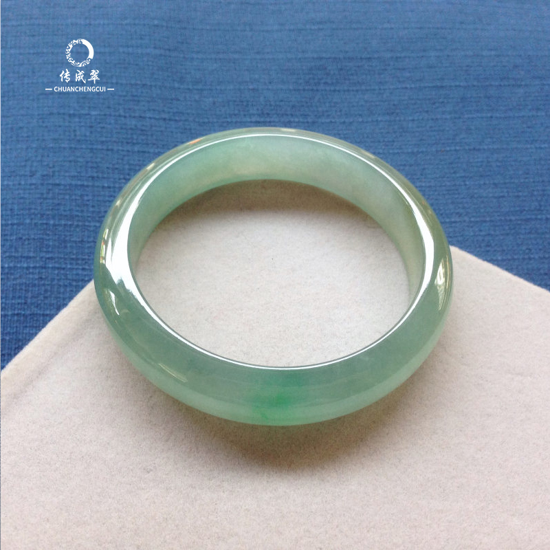 包含翡翠翠手镯的词条-第2张图片-翡翠网 包含翡翠翠手镯的词条-第2张图片-翡翠网