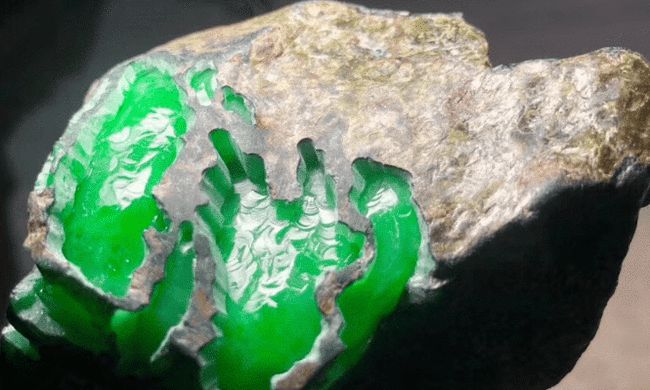 包含绿色翡翠原石多少钱一斤的词条-第2张图片-翡翠网 包含绿色翡翠原石多少钱一斤的词条-第2张图片-翡翠网