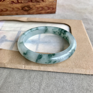 冰糯种翡翠值钱吗的简单介绍-第1张图片-翡翠网 冰糯种翡翠值钱吗的简单介绍-第1张图片-翡翠网