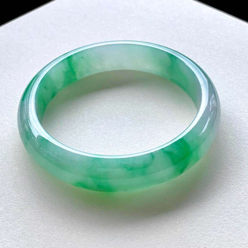 包含收藏的翡翠手镯的词条-第1张图片-翡翠网 包含收藏的翡翠手镯的词条-第1张图片-翡翠网