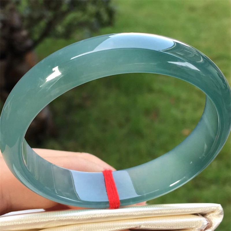 包含冰糯种翡翠3万元的词条-第2张图片-翡翠网 包含冰糯种翡翠3万元的词条-第2张图片-翡翠网