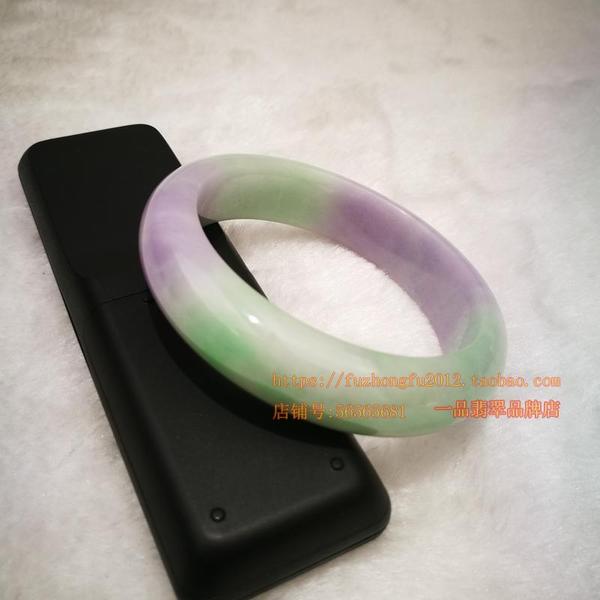 平安镯和贵妃镯哪个好,翡翠手镯福镯潍坊-第1张图片-翡翠网 平安镯和贵妃镯哪个好,翡翠手镯福镯潍坊-第1张图片-翡翠网