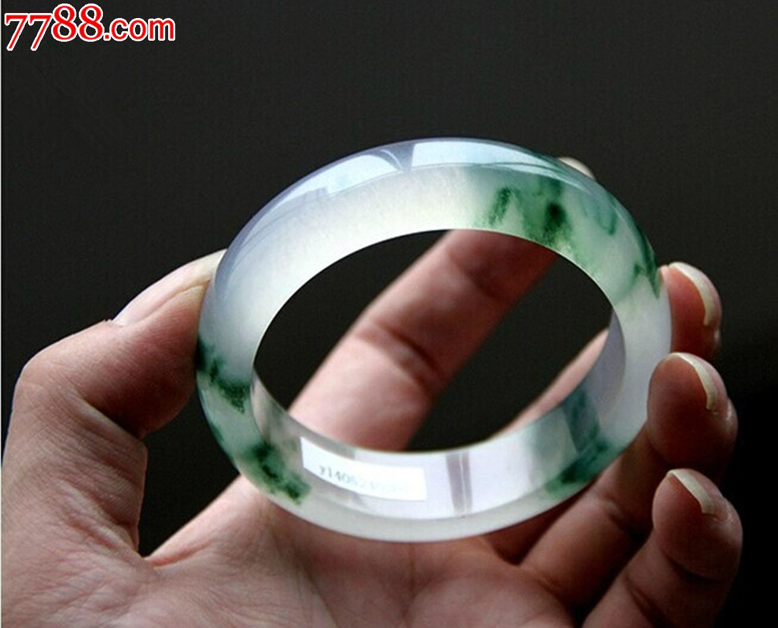 包含翡翠手镯哪个牌子好的词条-第2张图片-翡翠网 包含翡翠手镯哪个牌子好的词条-第2张图片-翡翠网