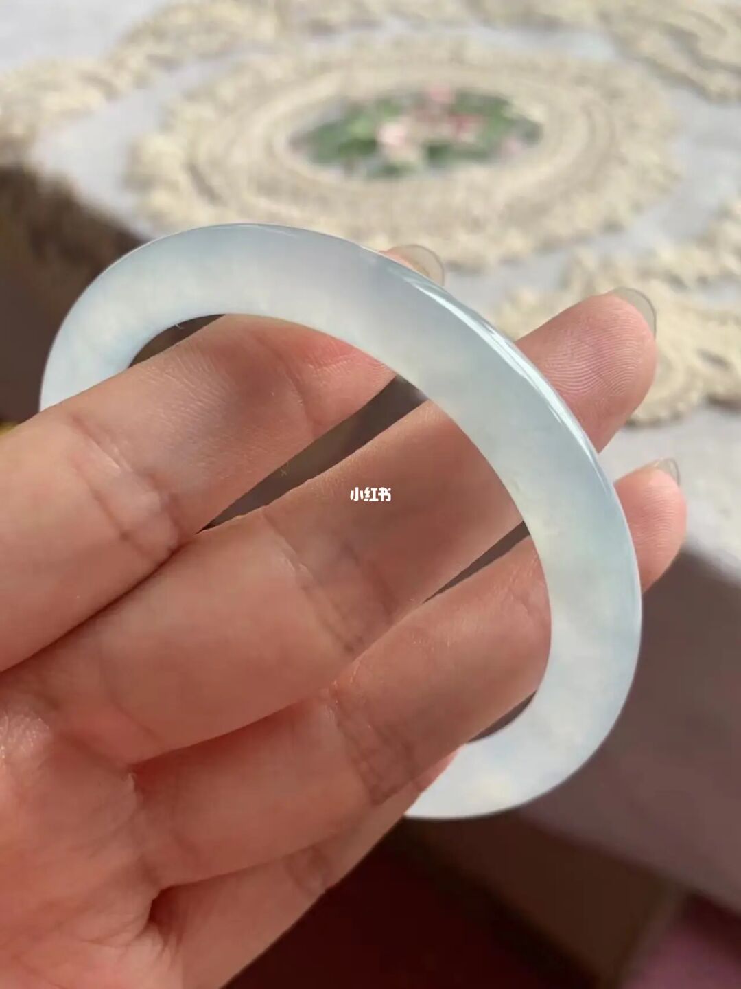 关于翡翠手镯小冰的信息-第2张图片-翡翠网 关于翡翠手镯小冰的信息-第2张图片-翡翠网