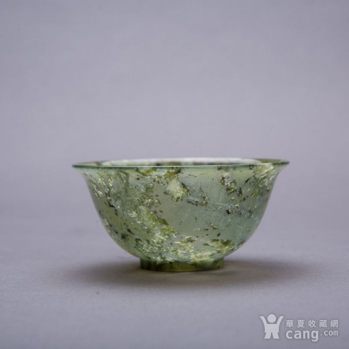 关于翡翠碗的价格的信息-第2张图片-翡翠网 关于翡翠碗的价格的信息-第2张图片-翡翠网