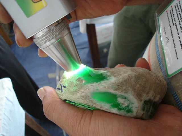 关于翡翠原石国家的信息-第2张图片-翡翠网 关于翡翠原石国家的信息-第2张图片-翡翠网