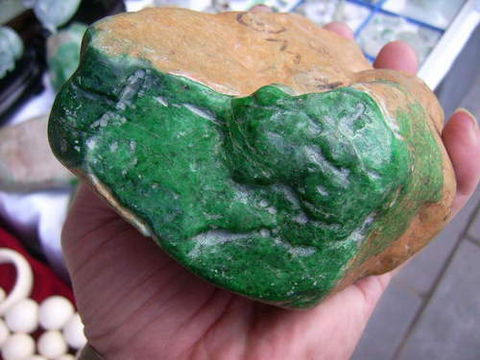 包含缅甸遍地是翡翠原石随便捡的词条-第1张图片-翡翠网 包含缅甸遍地是翡翠原石随便捡的词条-第1张图片-翡翠网