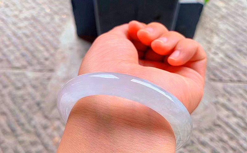 销售翡翠的专业知识09春晚翡翠知识-第1张图片-翡翠网 销售翡翠的专业知识09春晚翡翠知识-第1张图片-翡翠网