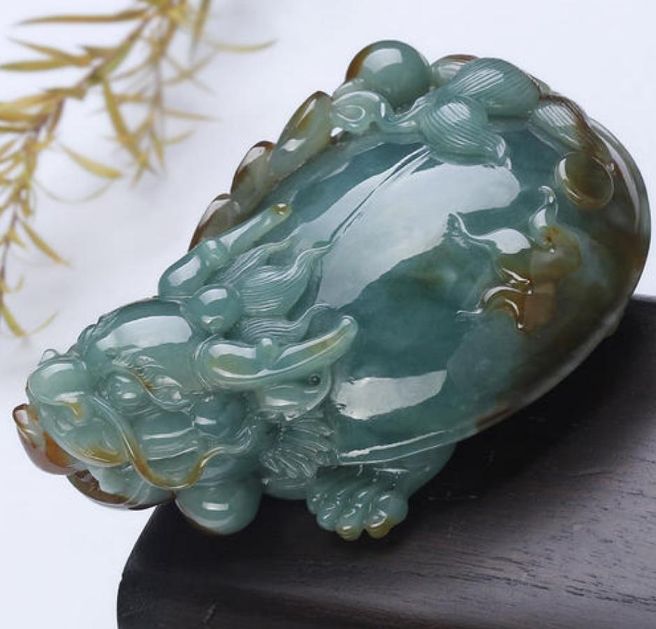 包含高档油青种翡翠价格的词条-第2张图片-翡翠网 包含高档油青种翡翠价格的词条-第2张图片-翡翠网