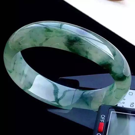 b货翡翠价格查询的简单介绍-第2张图片-翡翠网 b货翡翠价格查询的简单介绍-第2张图片-翡翠网