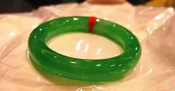 包含百万的翡翠手镯有什么用的词条-第5张图片-翡翠网 包含百万的翡翠手镯有什么用的词条-第5张图片-翡翠网