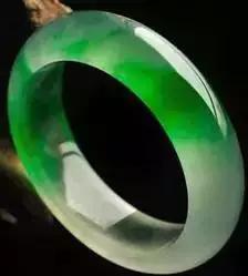 包含百万的翡翠手镯有什么用的词条-第6张图片-翡翠网 包含百万的翡翠手镯有什么用的词条-第6张图片-翡翠网