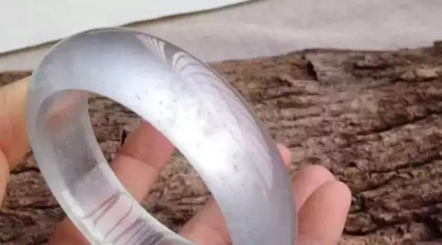 包含百万的翡翠手镯有什么用的词条-第10张图片-翡翠网 包含百万的翡翠手镯有什么用的词条-第10张图片-翡翠网