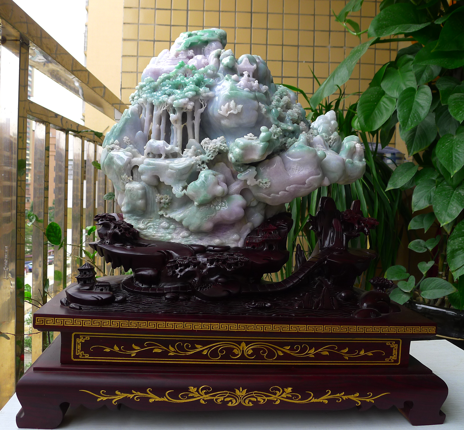 包含翡翠山料价格表的词条-第1张图片-翡翠网 包含翡翠山料价格表的词条-第1张图片-翡翠网