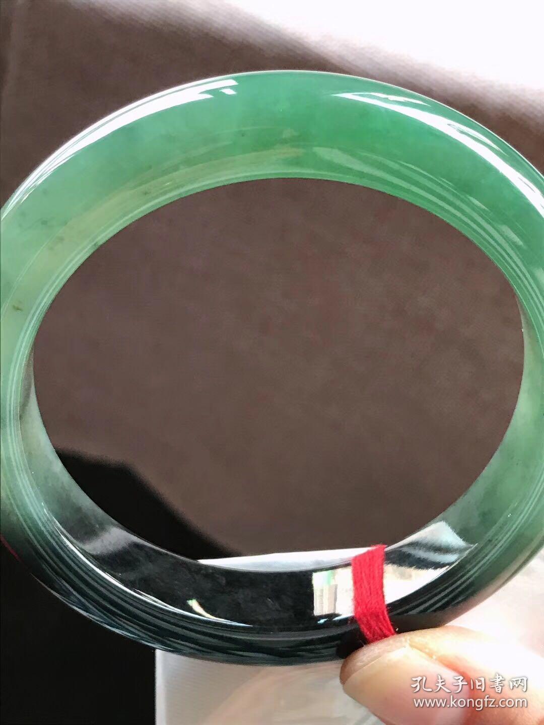 翡翠加工手镯多少钱的简单介绍-第2张图片-翡翠网 翡翠加工手镯多少钱的简单介绍-第2张图片-翡翠网