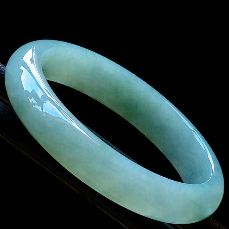 乐山收购翡翠手镯的简单介绍-第1张图片-翡翠网 乐山收购翡翠手镯的简单介绍-第1张图片-翡翠网