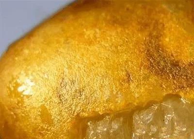 翡翠干货知识的简单介绍-第2张图片-翡翠网 翡翠干货知识的简单介绍-第2张图片-翡翠网