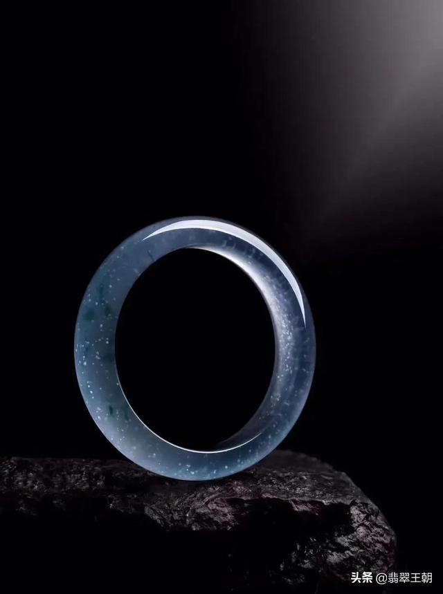 包含翡翠手镯词的词条-第1张图片-翡翠网 包含翡翠手镯词的词条-第1张图片-翡翠网